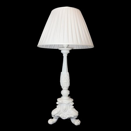 Lampada in porcellana bianca con paralume