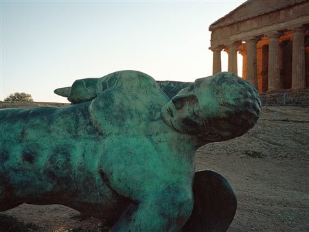 Fabrizio  Alzati (Milano, Italia, 1972 - ) 
The fallen Icarus 
 Paper Size 21 x 29,7 cm / Image size: 20,3 x 27,4 cm