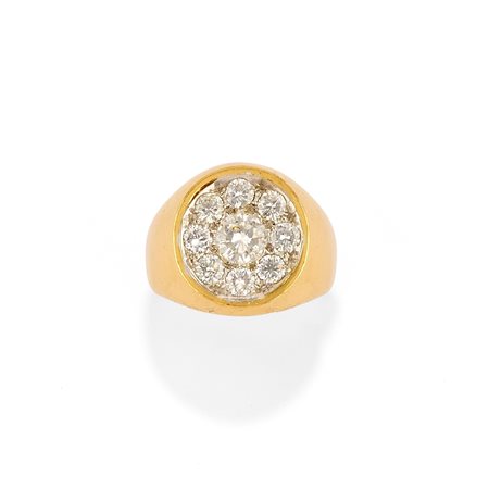Anello con diamanti
