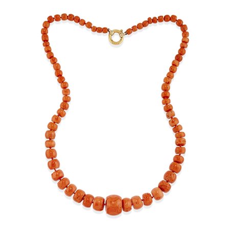 Collana con corallo