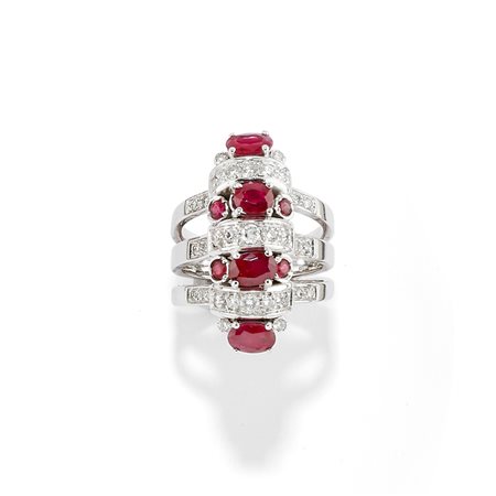 Anello con rubini