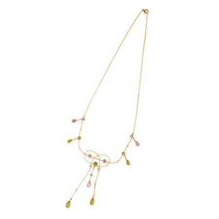 Collana con pietre di colore