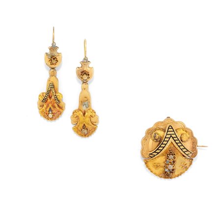Demi-parure con perle e smalti , late 19th-early 20th century