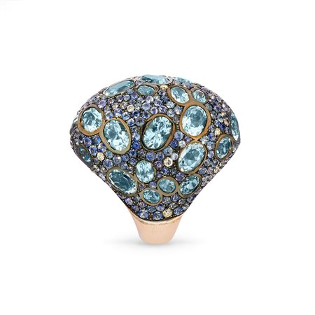 Anello con acquemarine e zaffiri