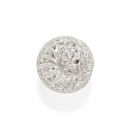 Anello con diamanti 
