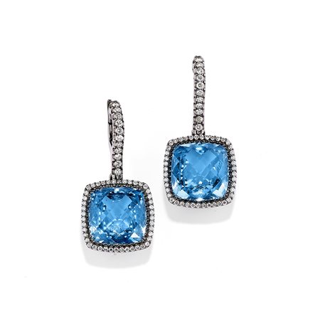 Orecchini con topazi blue