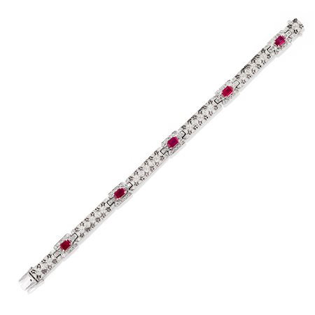 Bracciale con rubini e diamanti