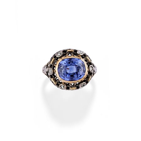 Anello con zaffiro sintetico 