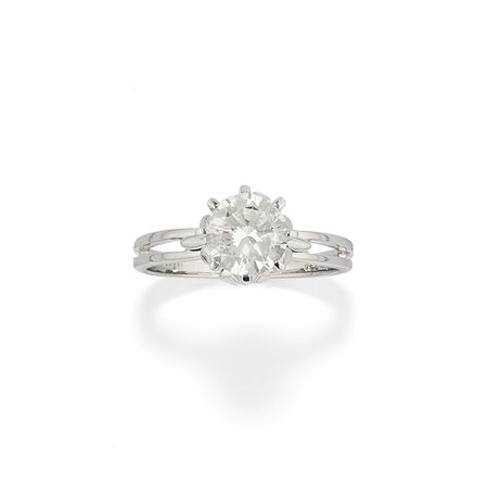 Anello con diamante 