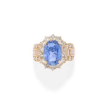 Anello con zaffiro Ceylon 