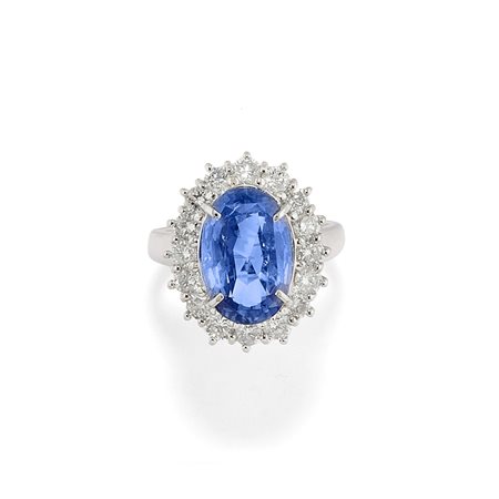 Anello con zaffiro Ceylon e diamanti