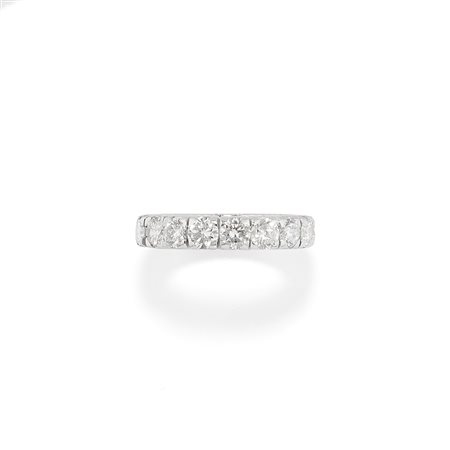 Anello eternity con diamanti 