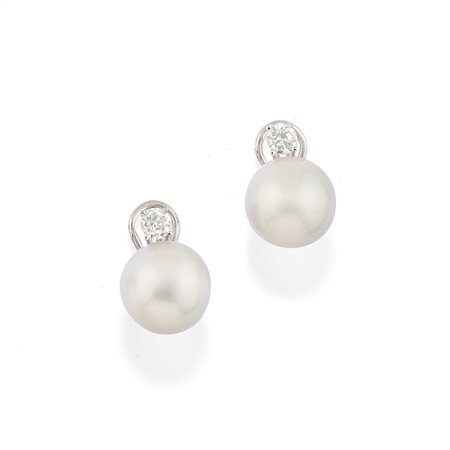 Orecchini con perle South Sea e diamanti
