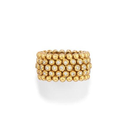 Anello con diamanti