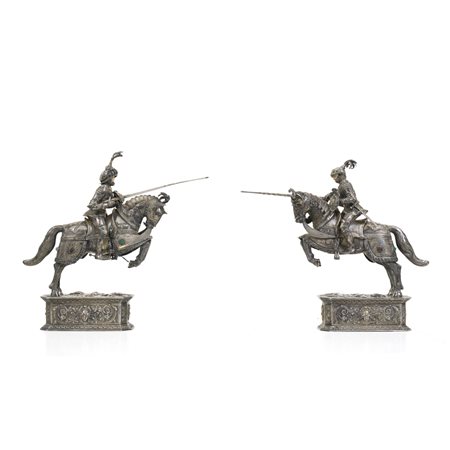 Coppia di sculture in argento, ambito tedesco, fine XIX inizio XX secolo