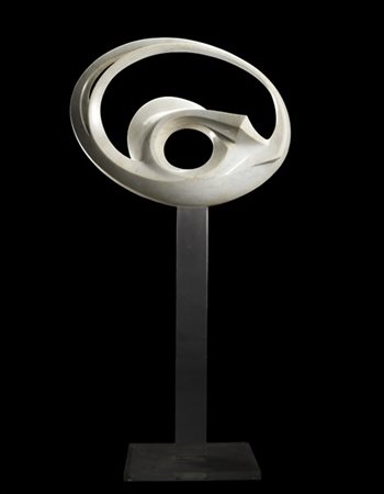 Carmelo Cappello "Scie concentriche" 1969
marmo bianco
cm 90x63x32
Firmato e dat