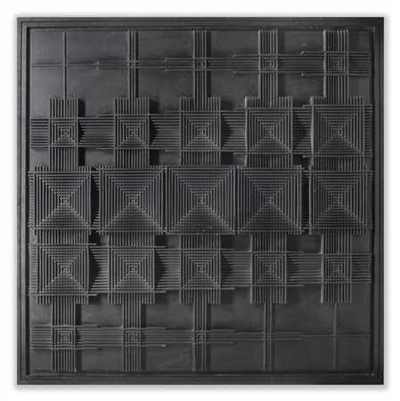 Marcello Morandini "203 - 1973" 1973
legno laccato (nero)
cm 160x160x11
Etichett