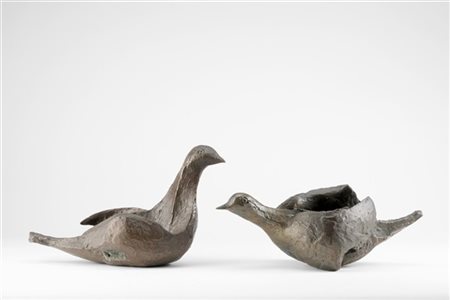 Kengiro Azuma "Colombe" 
due sculture multiplo in bronzo
cm 13x34x16; cm 19x29x1