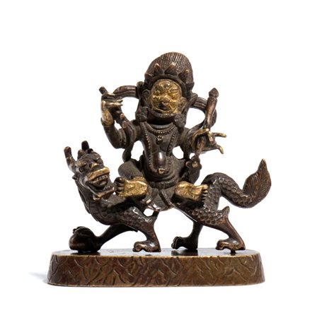  
Figura di Caishen in rame parzialmente dorato. Cina, fine dinastia Qing - periodo Repubblica (1912-1949) 
 mm 50 X 50
