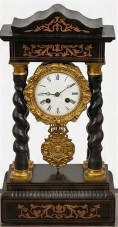 Orologio a portico francese del XIX secolo Napoleone III in legno ebanizzato e intarsiato