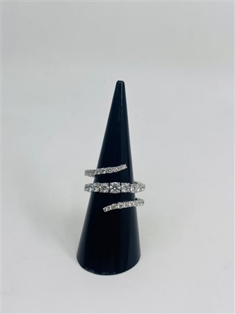 ANELLO IN ORO CON DIAMANTI PER 1,87 CT