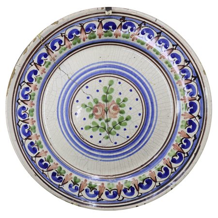 Piatto in maiolica di Caltagirone con raffigurazioni di fiori, Mid-20° secolo