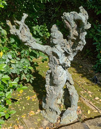 Giuseppe Spagnulo (Grottaglie (Ta), 1936 - 2016) Daphne, 1985 Bronzo, es....