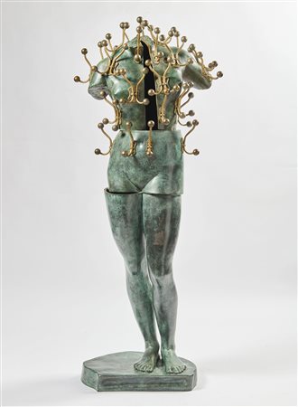 Arman (Nizza, 1928 - 2005) La Bien Vêtue, 1998 Scultura in bronzo a patina...