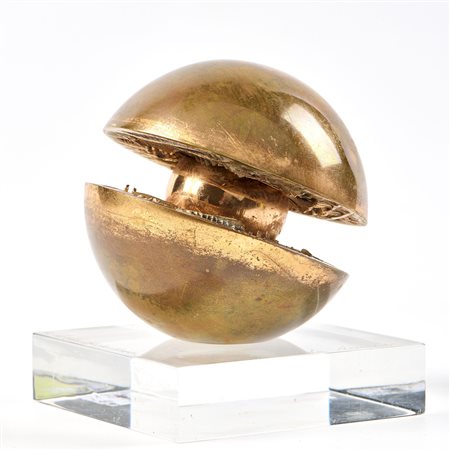 Arnaldo Pomodoro (Morciano di Romagna (Fc), 1926 - Milano, 2025) Rotante con...