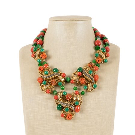 PROD. ITALIANA 1950 ca., Collana con montatura in metallo