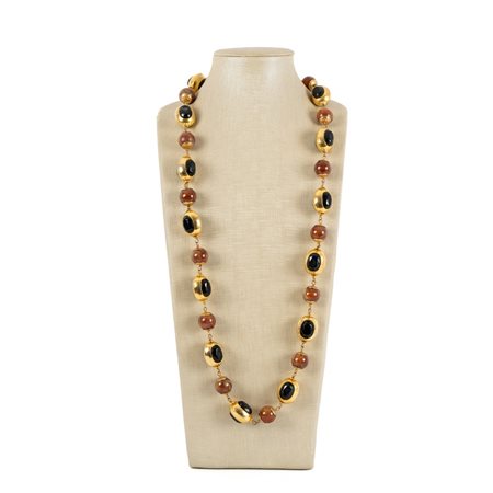 PROD. ITALIANA 1970 ca., Collana con montatura in metallo