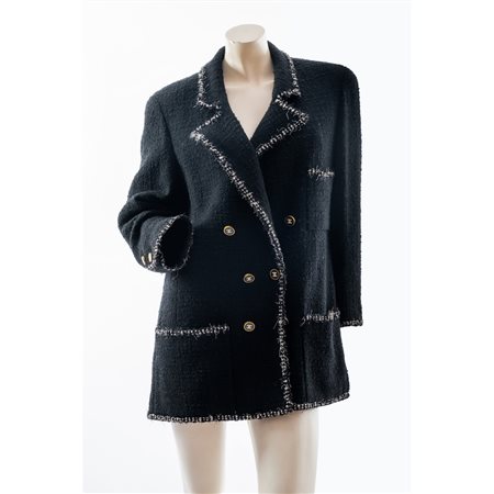 CHANEL, Giacca doppiopetto modello “P03782”