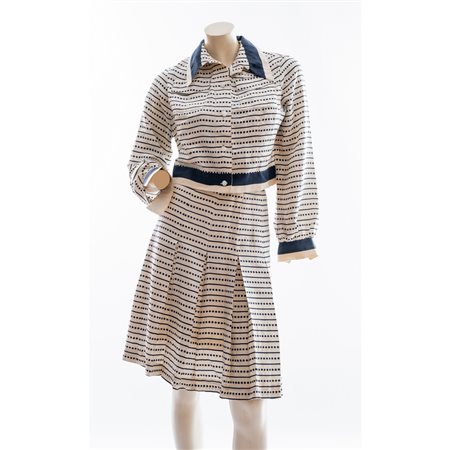 PRODUZIONE ITALIANA 1970 ca., Camicia con gonna in seta