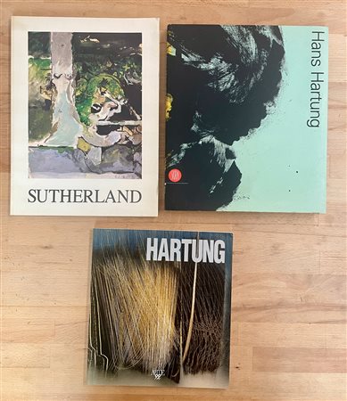 HANS HARTUNG E GRAHAM SUTHERLAND - Lotto unico di 3 cataloghi