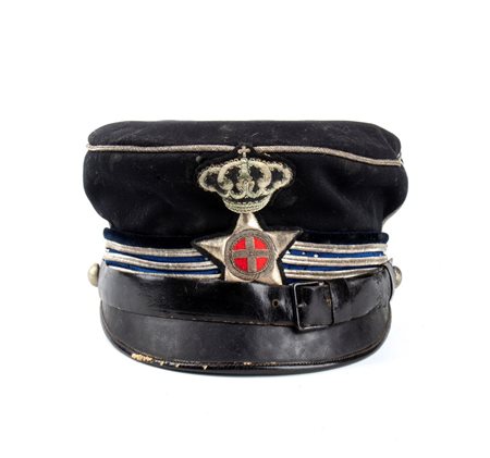  
Italia, Regno, periodo Umbertino, berretto m. 1880 da Capitano veterinario della riserva ultimo quarto XIX sdc.
 