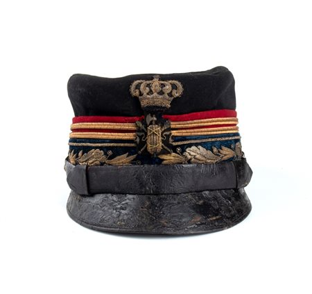  
Italia, Regno, berretto m. 1903 da Tenente Generale ispettore della Giustizia Militare primo quarto XX sec.
 