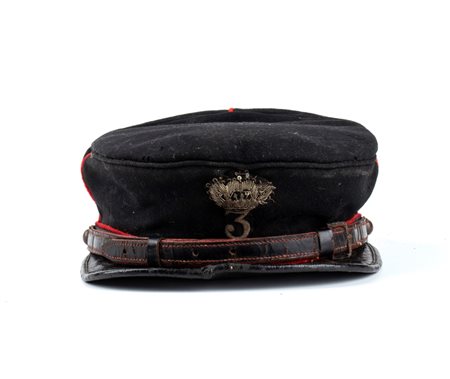  
Italia, Regno, periodo Vittorio Emanuele II, berretto da Sottotenente della Guardia Nazionale mobile terzo quarto XIX sec.
 