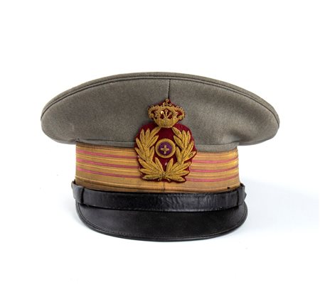  
Italia, Regno, berretto m. 34 da Colonnello Comandante di Commissariato secondo quarto XX sec.
 