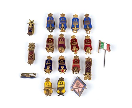  
Italia, Regno, piccola collezione di distintivi da occhiello prima metà XX sec.
 
