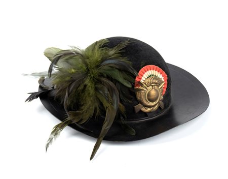  
Cappello bersagliere da bambino metà XX sec.
 