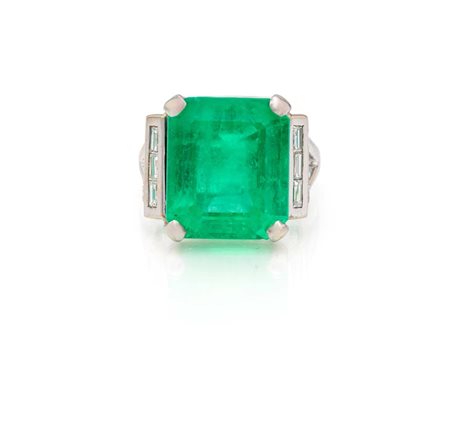 Anello in oro, smeraldo colombiano diamanti in taglio baguettes e triangolo...