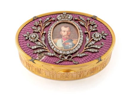 Tabacchiera russa in oro, diamanti e smalti. Oro giallo 585/000. Diamanti in...