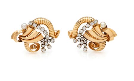 Coppia di clips in oro, diamanti e perle Oro rosa 750/000. Diamanti in taglio...