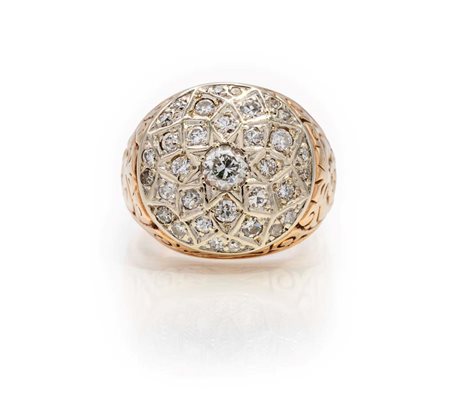 Anello a bottone in oro e brillanti Oro giallo e bianco 585/000. Peso...