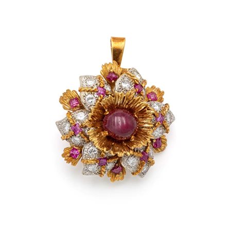 Pendente spilla in oro, brillanti e rubini Oro giallo e bianco 750/000....