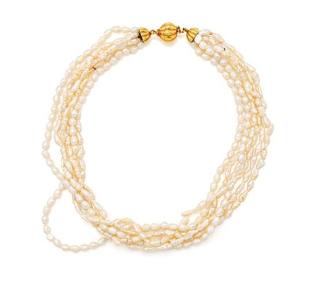 Collana torchon in oro e perle. Oro giallo 750/000. Lunghezza cm 42