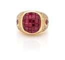 Marconi, Ginevra, anello in oro, brillanti, rubini Oro giallo 750/000. Rubini...