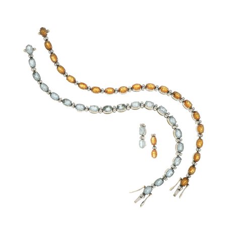 PARURE