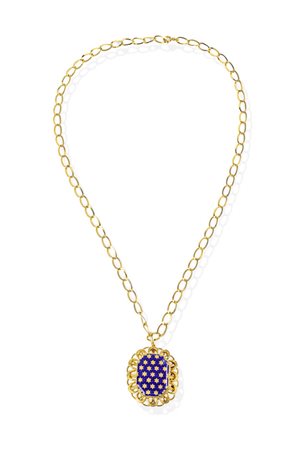 COLLANA in oro giallo, composta da anelli ovalizzati e ritorti marcata "1AR",...
