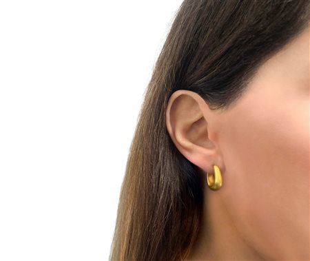 Orecchini in oro giallo 750 satinato